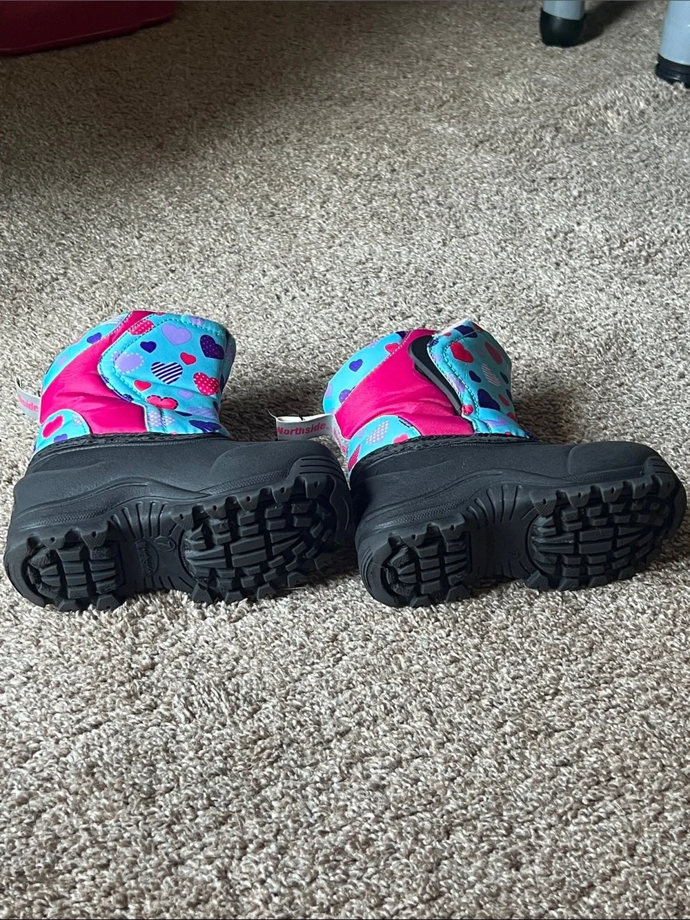 Northside Pink & Blue Heart-Print Toddler Size 7 Snow Boots